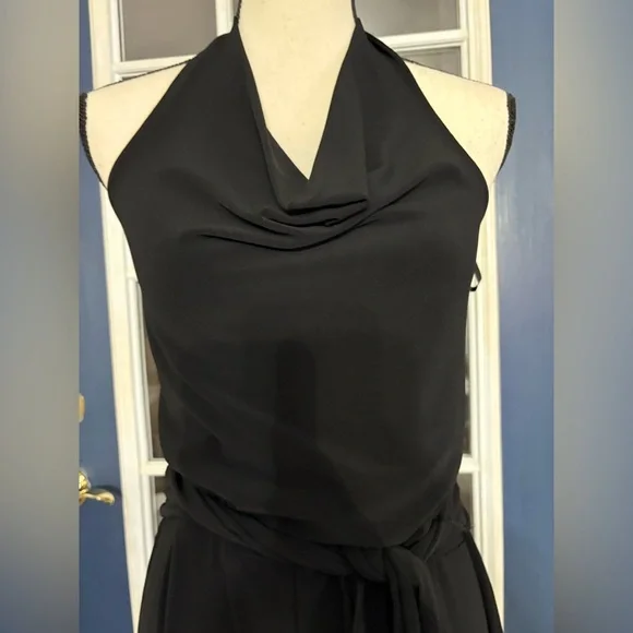 White House Black Market Black cropped Jumpsuit SIZE medium - Picture 3 of 7